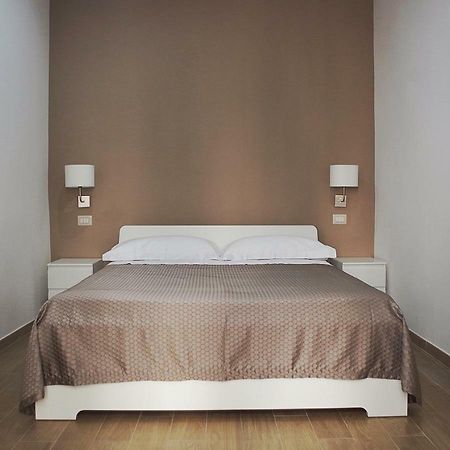 Via Toledo 51 Apartment Napoli Ngoại thất bức ảnh
