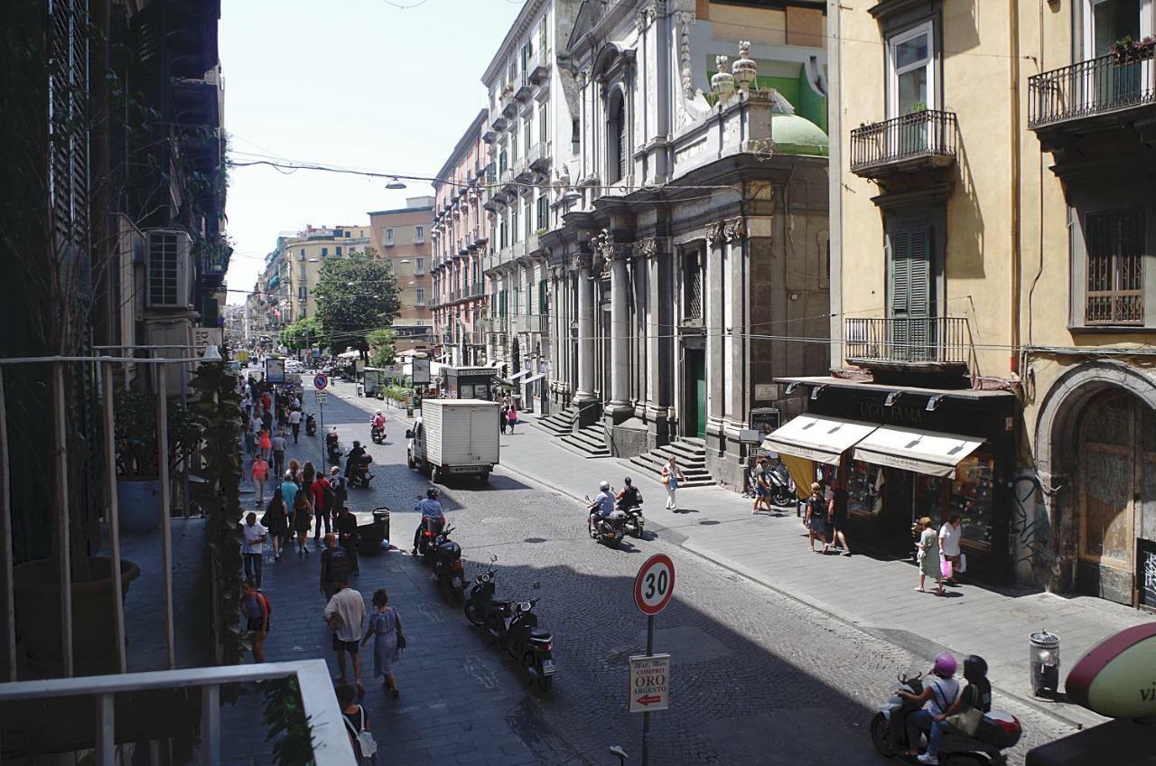 Via Toledo 51 Apartment Napoli Ngoại thất bức ảnh